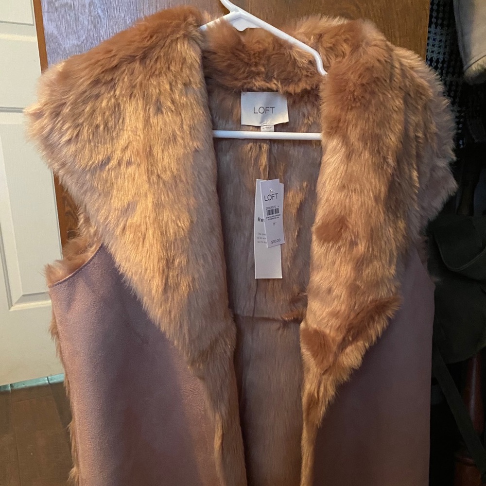 Loft, leather vest